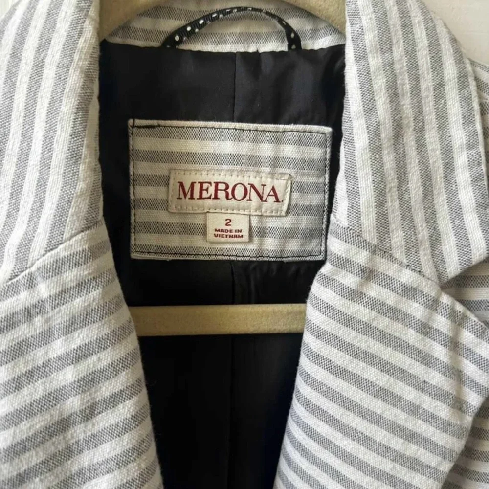 Merona Women's Gray and White Striped Blazer - Picture 4 of 4